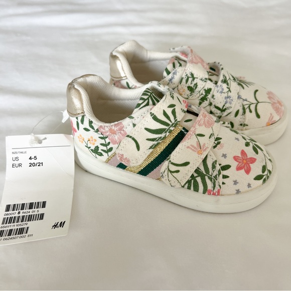 Floral Velcro Slip On Shoes - Picture 4 of 4